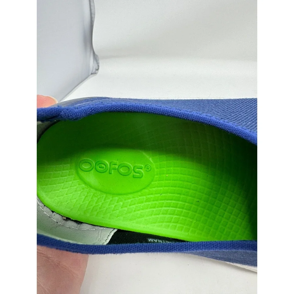 Oofos OOmg Low Shoe Navy Blue Slip On Recovery Sneaker Women Sz 7.5 Orthotic